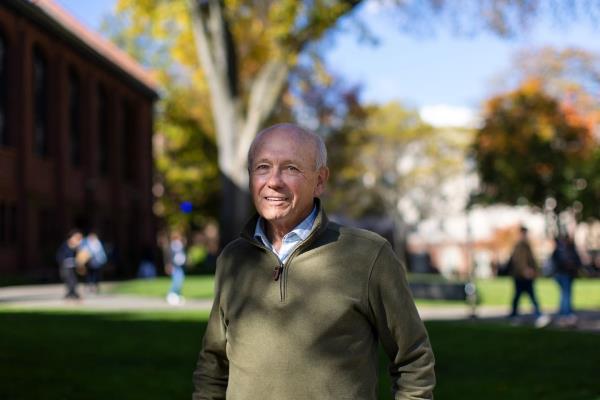 诺奖得主警示：科技颠覆与AI浪潮下，若忽视高校投入，美国将失领先地位