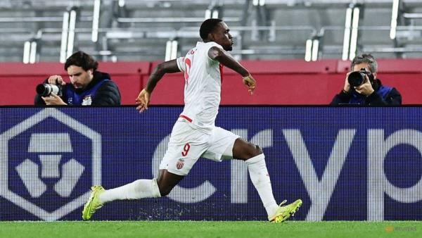 巴洛贡绝杀助摩纳哥力克加拉塔萨雷，引爆赛场激情！